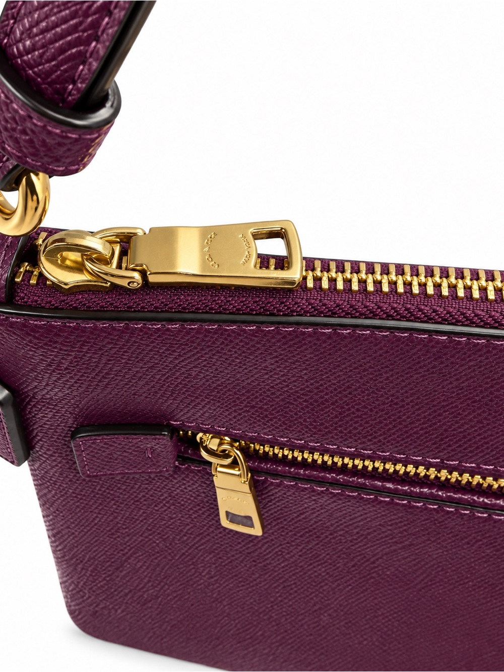 NWT Coach Gallery Pouch Wristlet F79895 Deep Berry - Picture 8 of 10